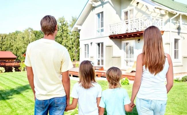 Программа «Семейная ипотека» продлена до 1 июля 2024 года